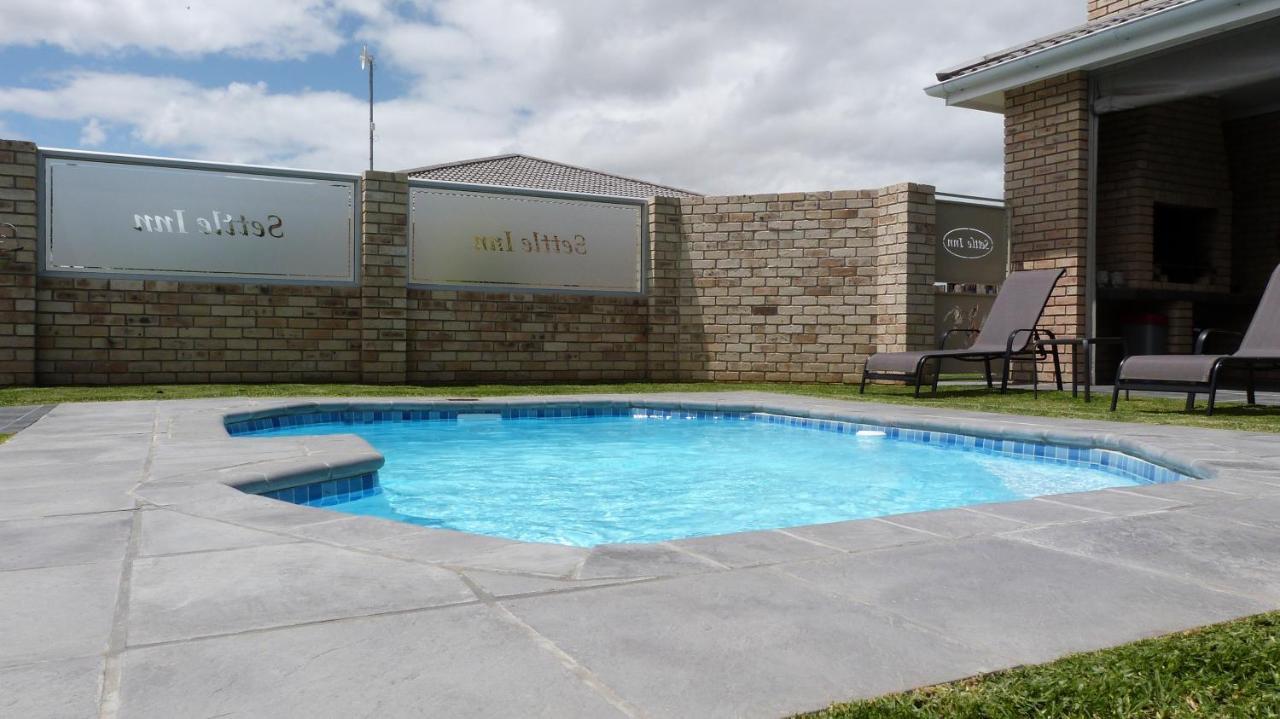 Settle Inn Self Catering Units コルチェスター エクステリア 写真