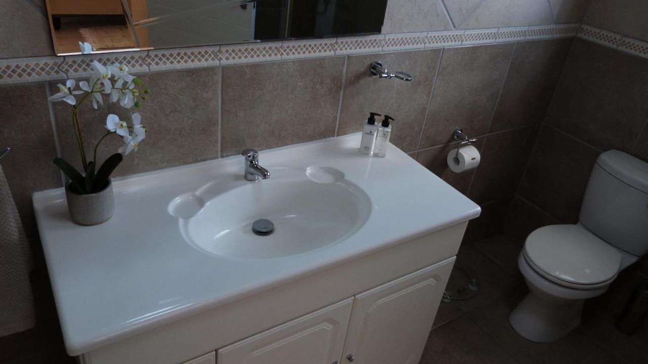 Settle Inn Self Catering Units コルチェスター エクステリア 写真