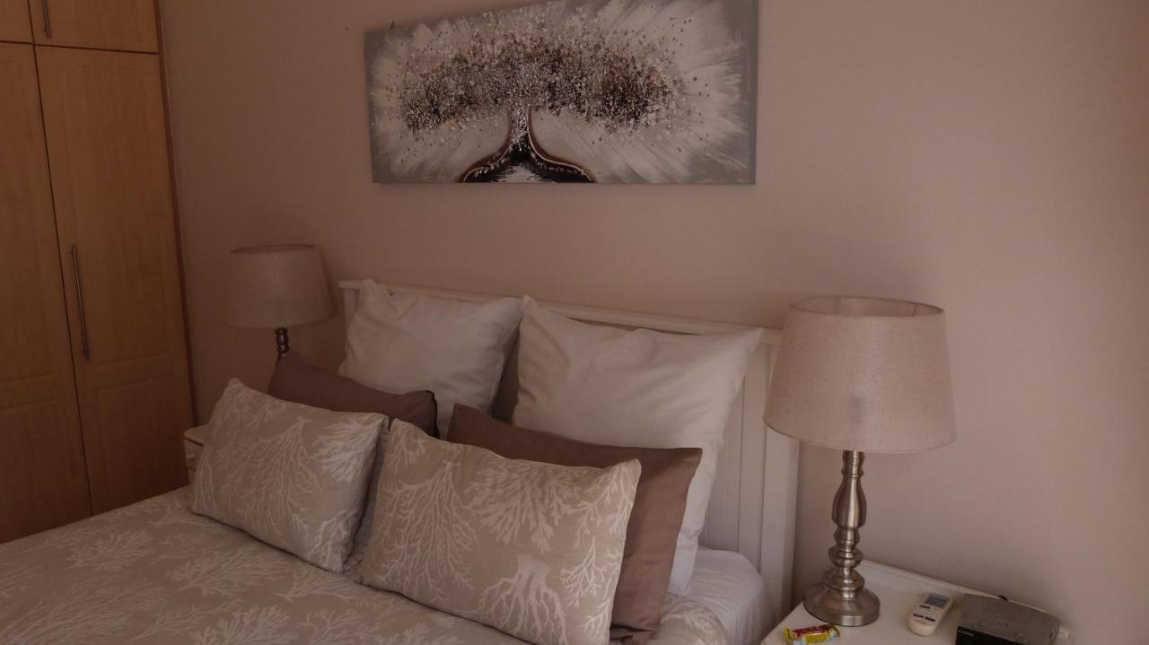 Settle Inn Self Catering Units コルチェスター エクステリア 写真