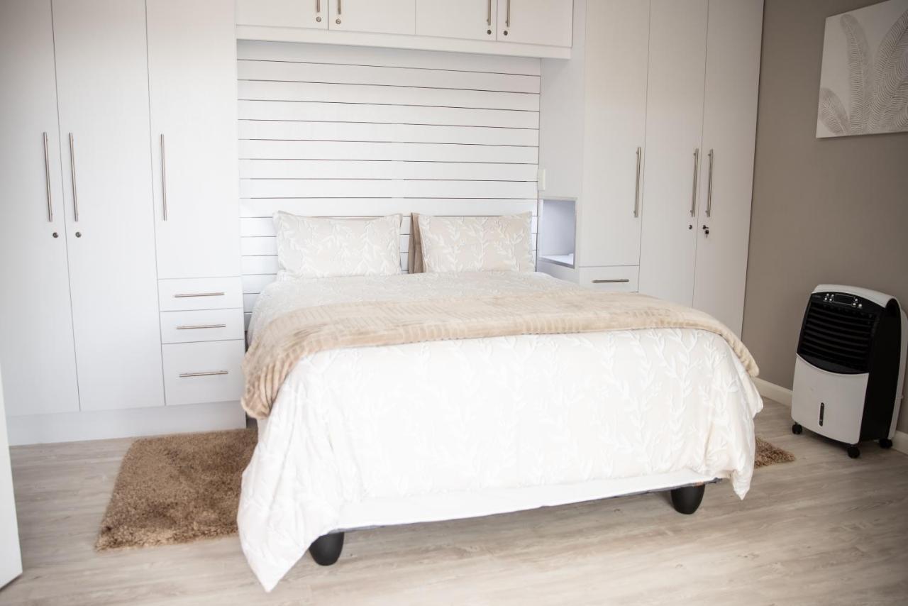 Settle Inn Self Catering Units コルチェスター エクステリア 写真