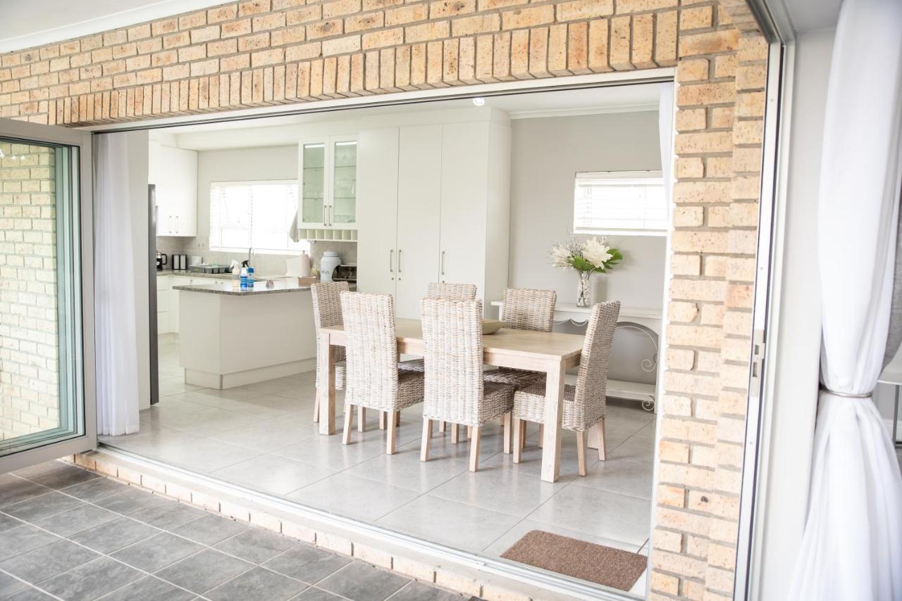Settle Inn Self Catering Units コルチェスター エクステリア 写真
