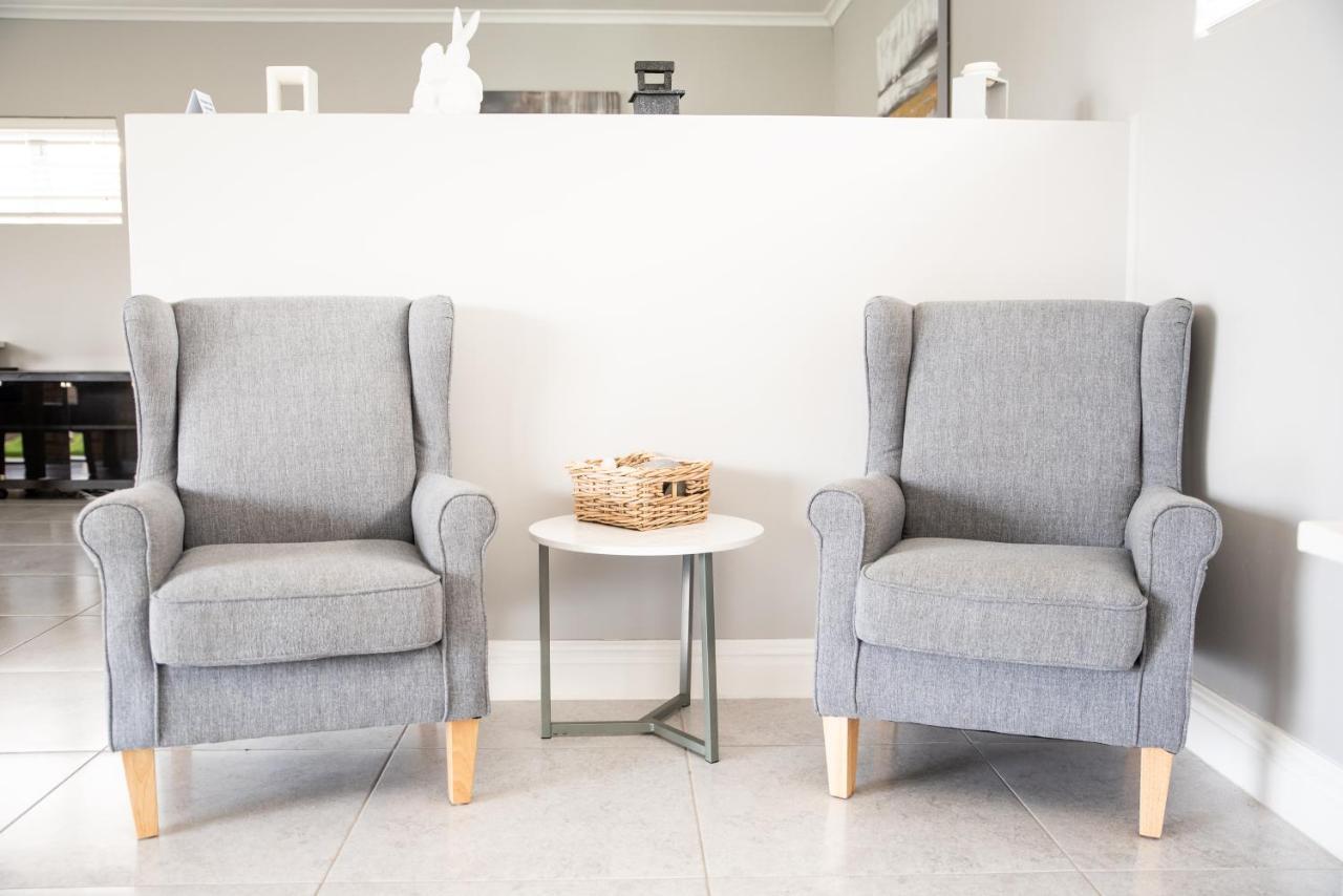 Settle Inn Self Catering Units コルチェスター エクステリア 写真