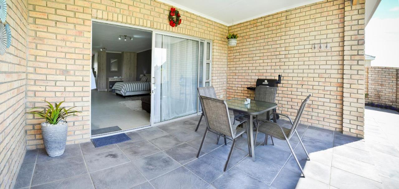 Settle Inn Self Catering Units コルチェスター エクステリア 写真