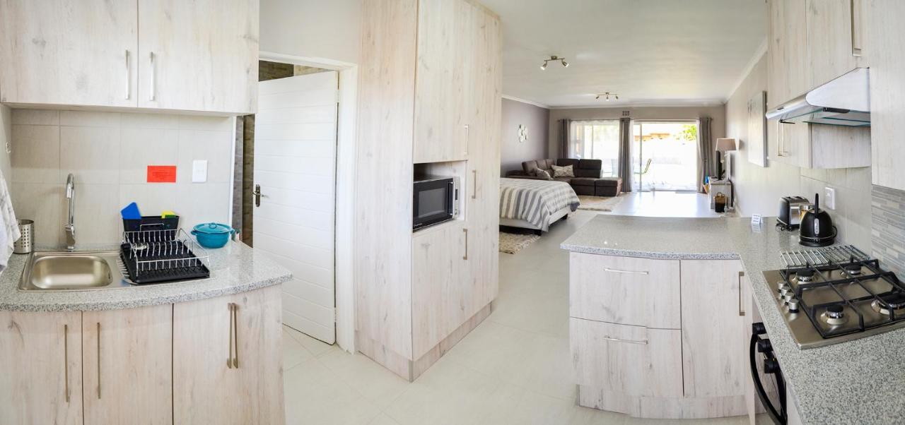 Settle Inn Self Catering Units コルチェスター エクステリア 写真