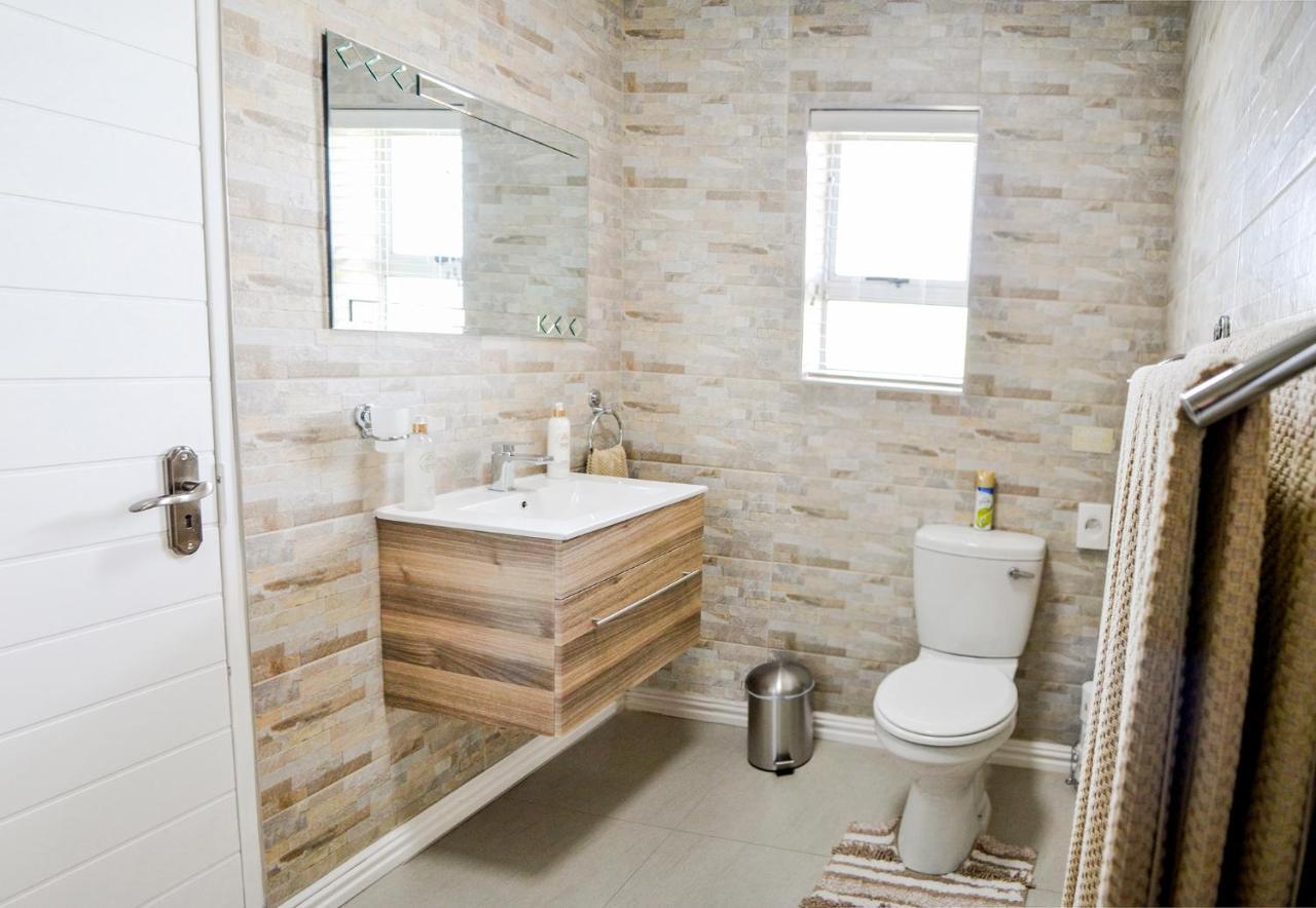 Settle Inn Self Catering Units コルチェスター エクステリア 写真